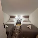 Mit Balkon Und Herrlichem Meerblick By Interhome Διαμέρισμα Τρογκίρ
